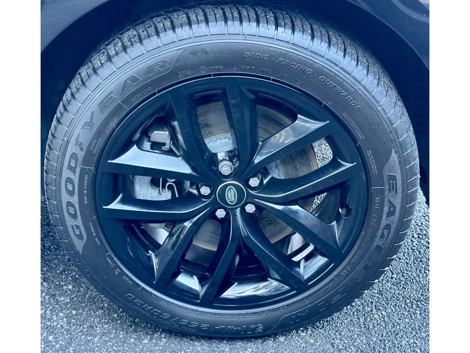 2025 Land Rover Range Rover Velar DYNAMICS PANORAMIC ROOF