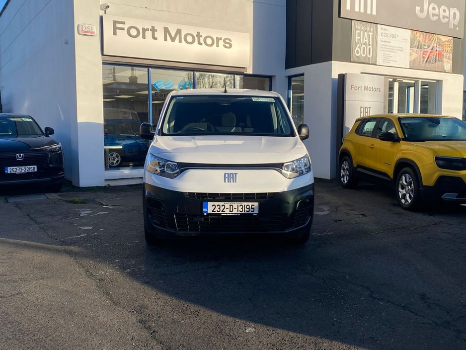 2023 Fiat Doblo LWB 1.5 100HP 1000KG 4DR €17,995