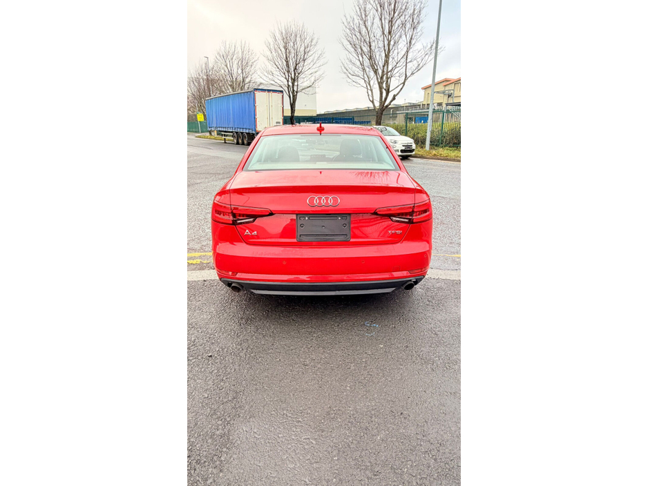 2016 Audi A4 - image 5