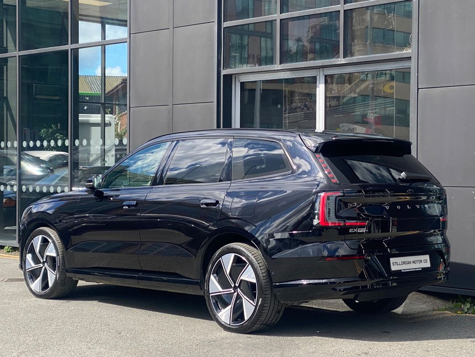 2025 Volvo EX90 - image 6