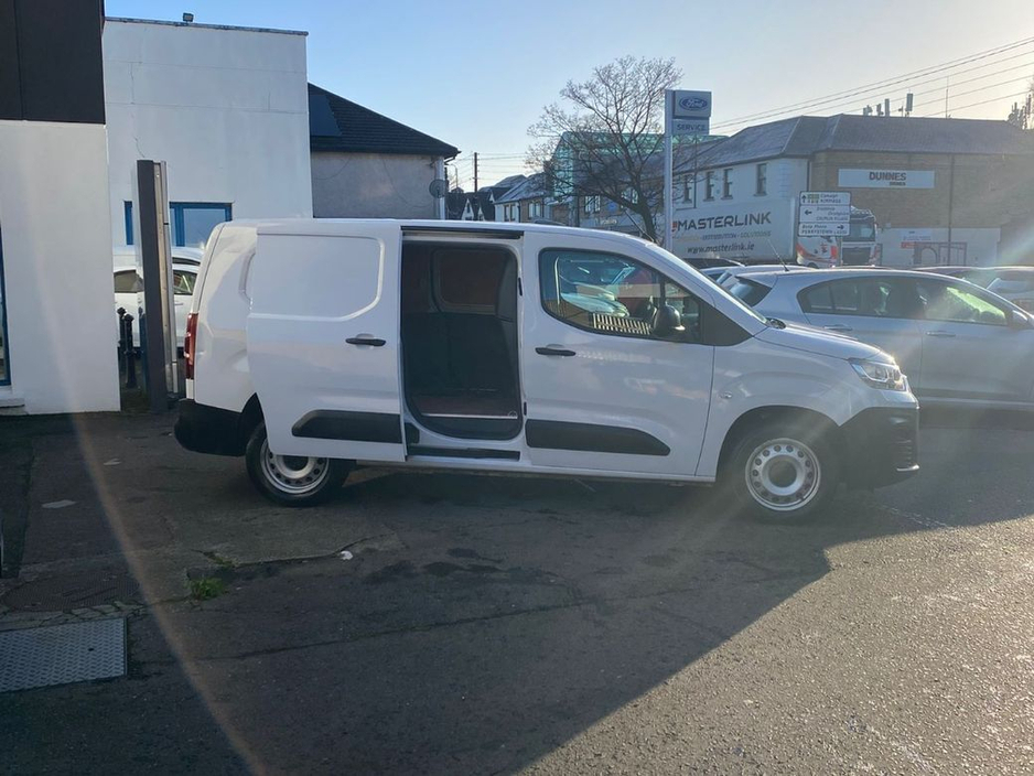 2023 Fiat Doblo LWB 1.5 100HP 1000KG 4DR €17,995