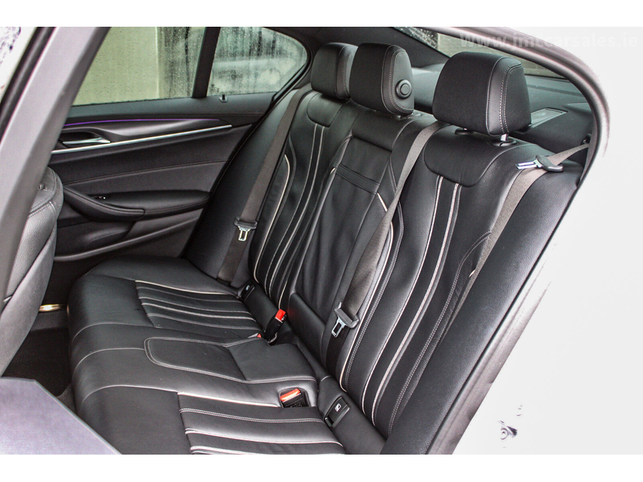 2022 BMW 5 Series 530e M Sport €36,995