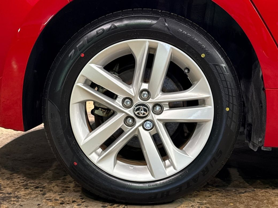 2020 Toyota Corolla - image 11