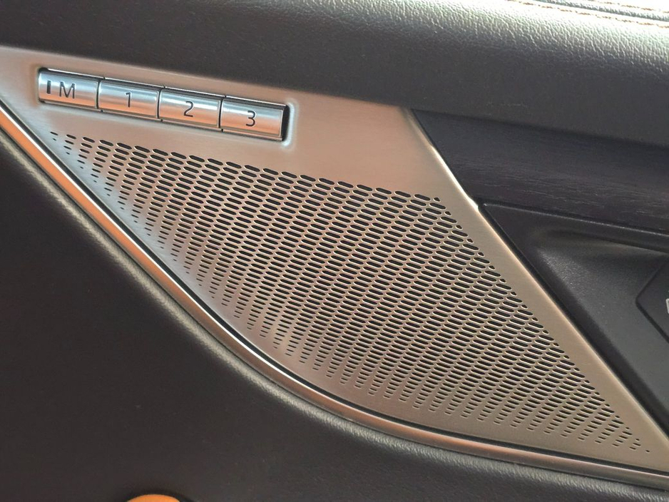 2021 Jaguar F-Pace P400e AWD R DYNAMIC PHEV HYBRID BLACK PACK €42,500