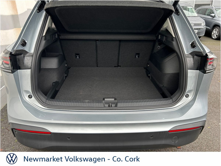 2026 Volkswagen Tiguan - image 9