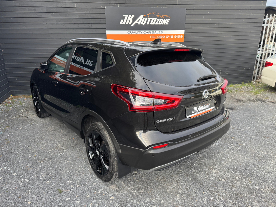 2019 Nissan Qashqai - image 4