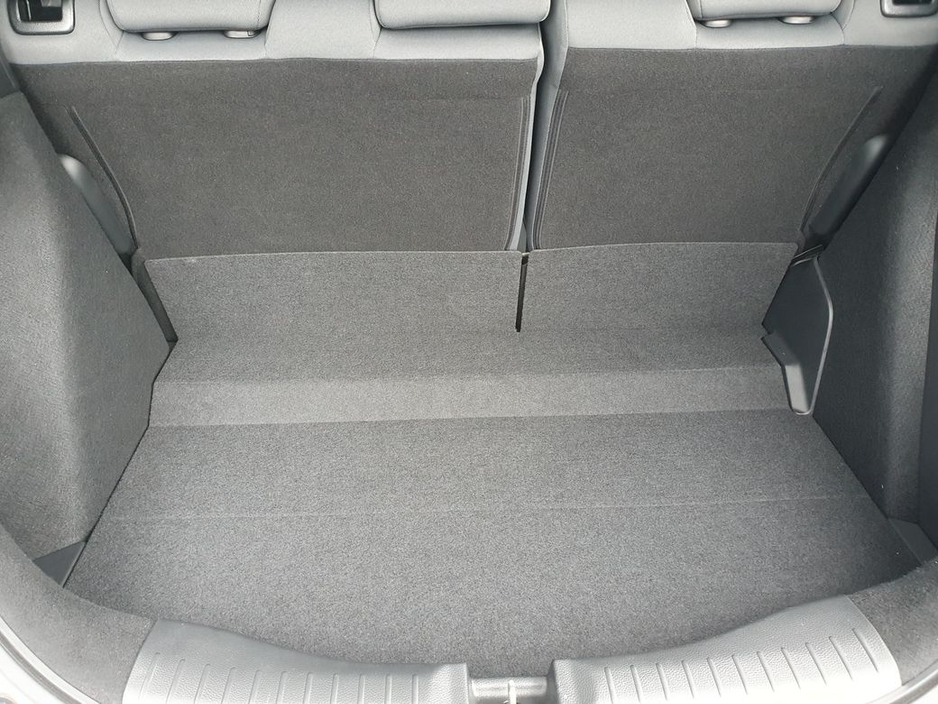 2020 Honda Jazz - image 25