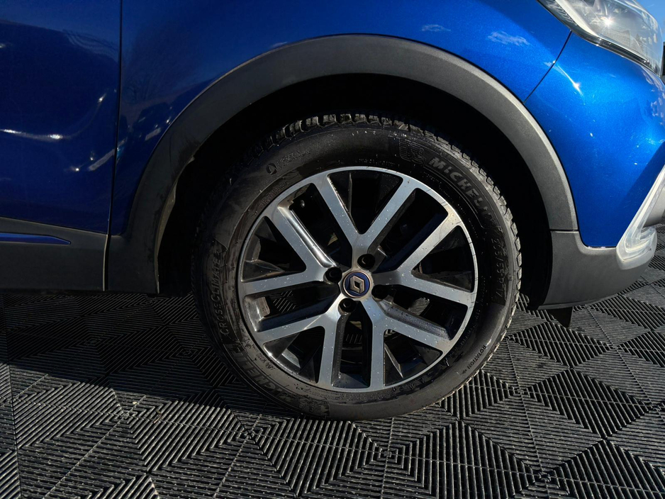 2019 Renault Captur - image 3