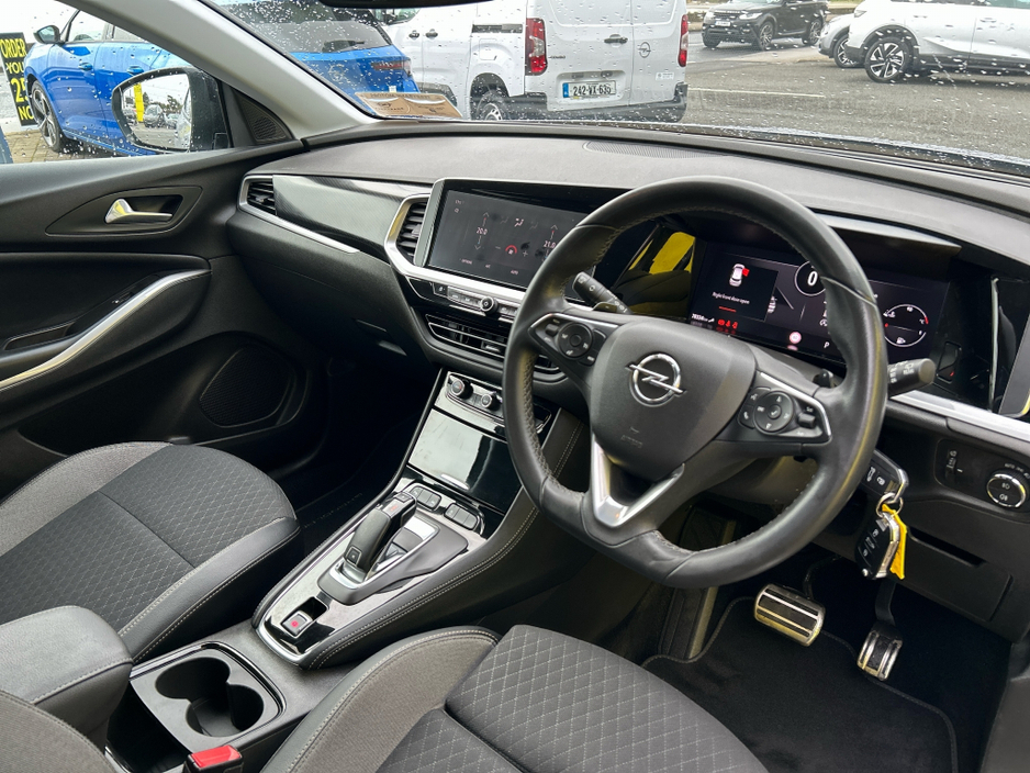 2022 Opel Grandland MY21-SRI-1.2 130PS 130PS-PET-8SPAUTO X €27,950