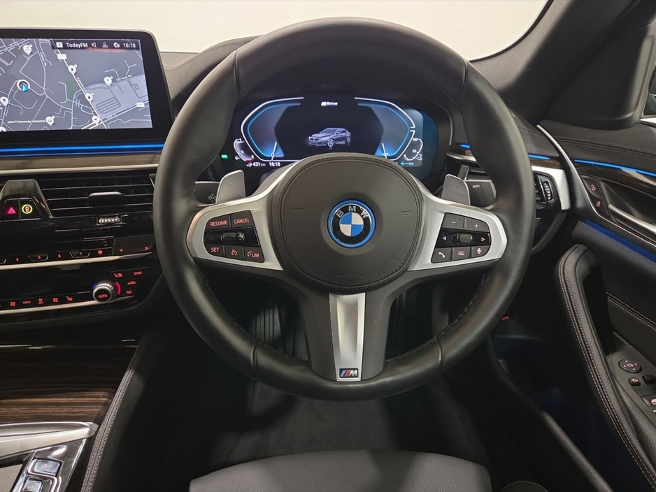2022 BMW 5 Series 530e xDrive M Sport Saloon €44,950
