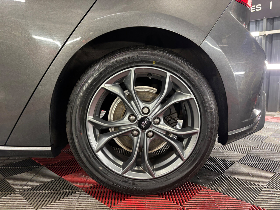 2021 Ford Focus 1.5 TDCi 120PS ST-Line €18,950