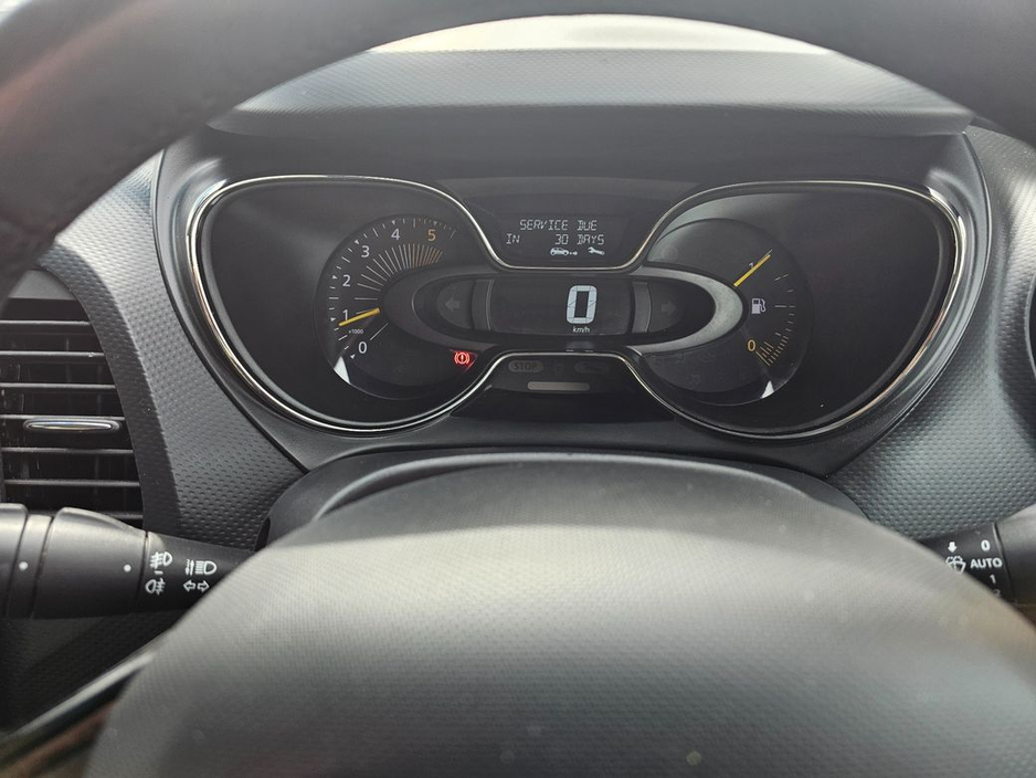 2016 Renault Captur - image 23