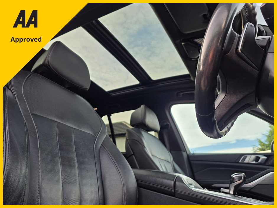 2019 BMW X5 - image 15