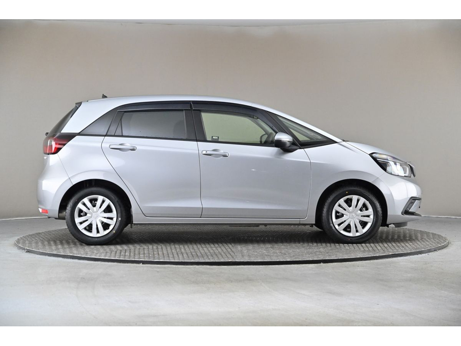 2020 Honda Fit - image 11