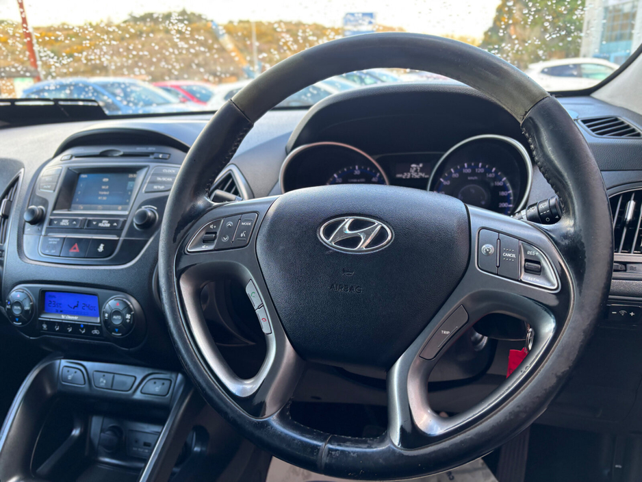 2014 Hyundai ix35 - image 9