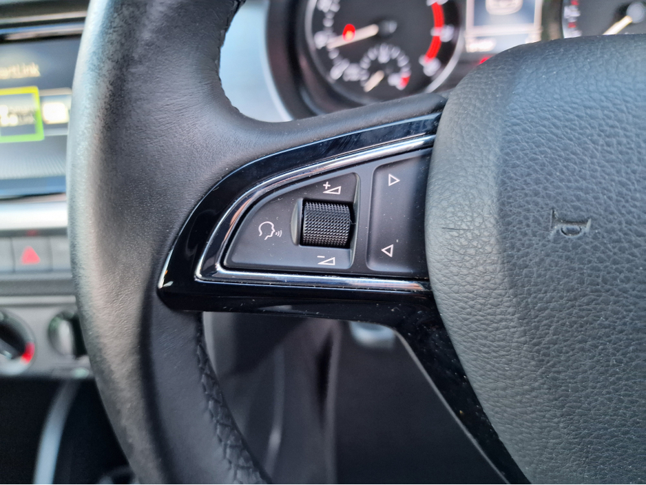 2017 Skoda Fabia AMBITION 1.0 MPI-101K KM ONLY NEW NCT €9,950