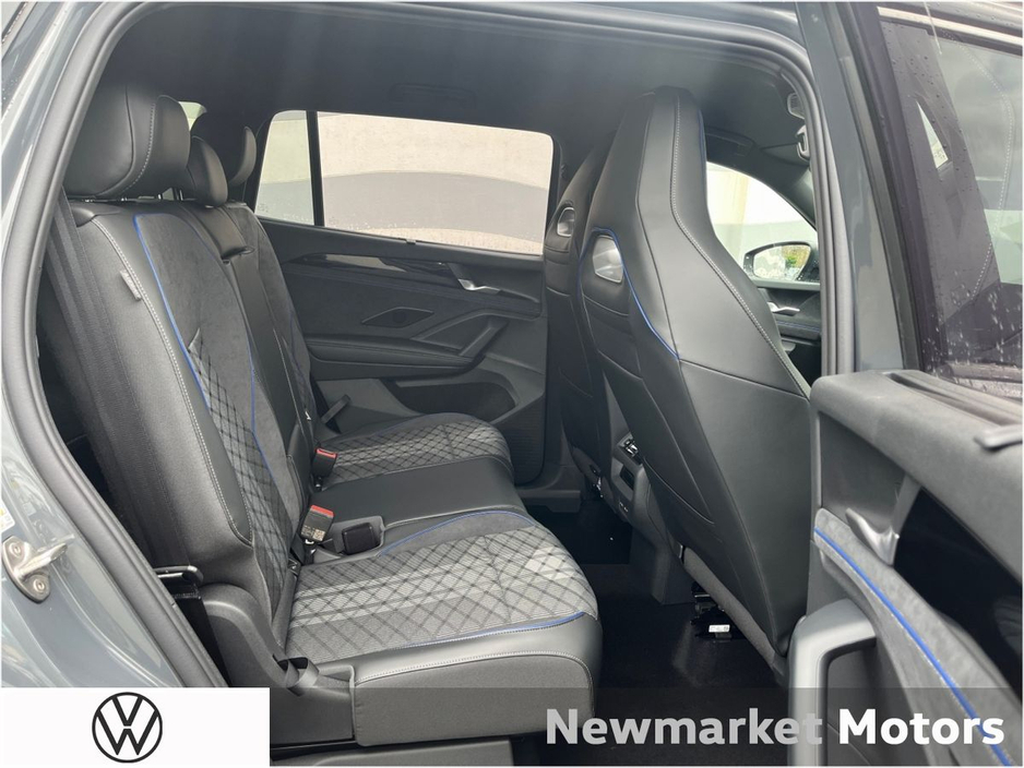 2026 Volkswagen Tayron - image 7