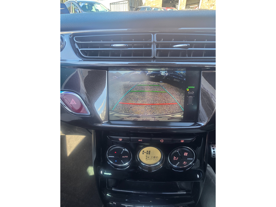 2018 Citroen DS3 - image 17