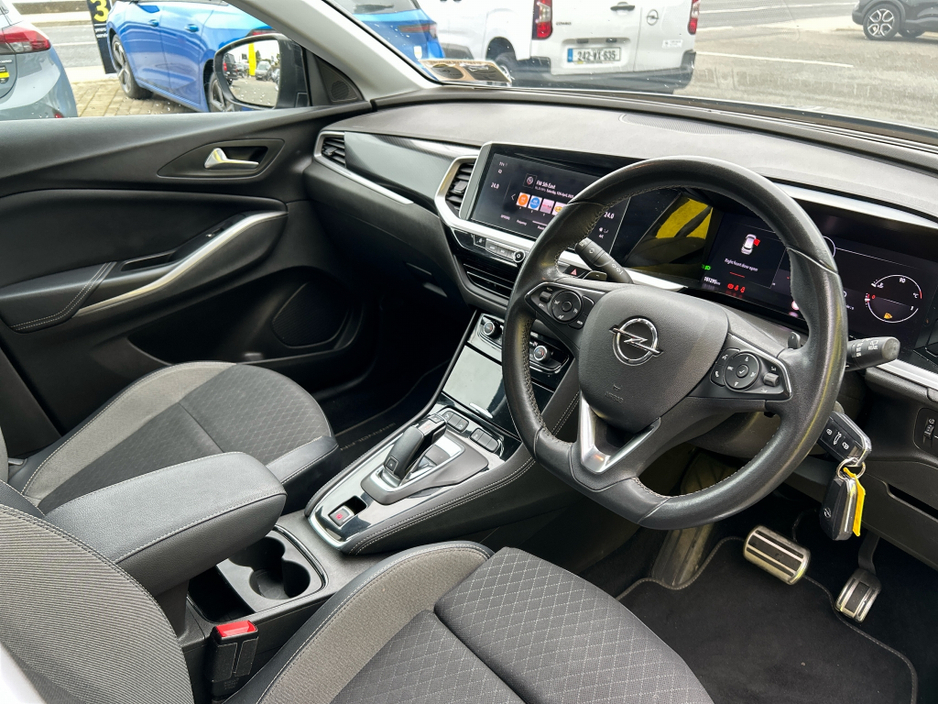 2022 Opel Grandland MY21-SRI-1.5 130PS 130PS-DSL-8SPAUTO X €27,950