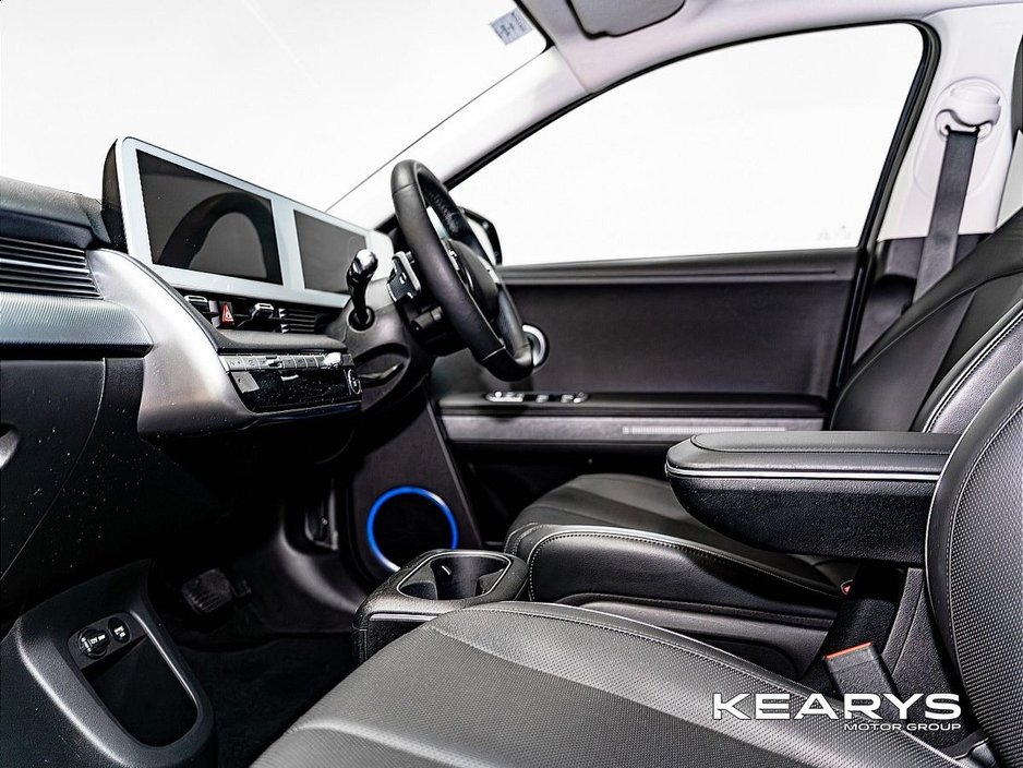 2023 Hyundai Ioniq 5 - image 9