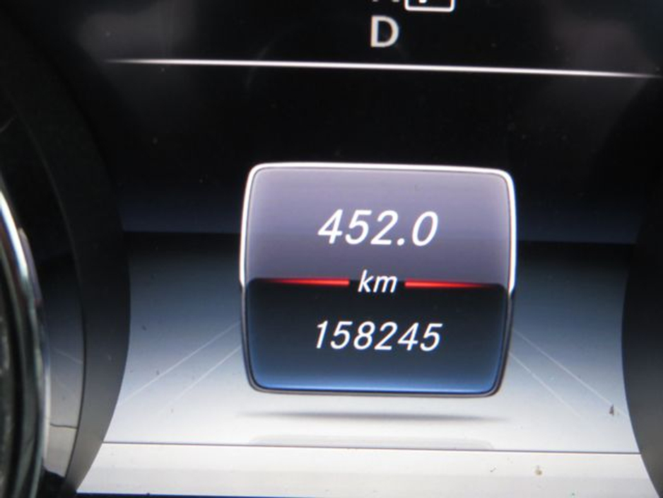 2016 Mercedes-Benz E Class - image 18