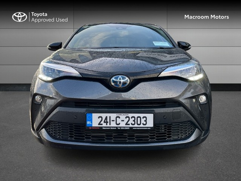 2024 Toyota C-HR FRESH SELECTION OF TRADE-INSC-HR HYBRID SPORT BI-TONE €34,500