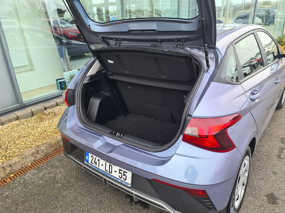 2024 Hyundai i20 - image 7