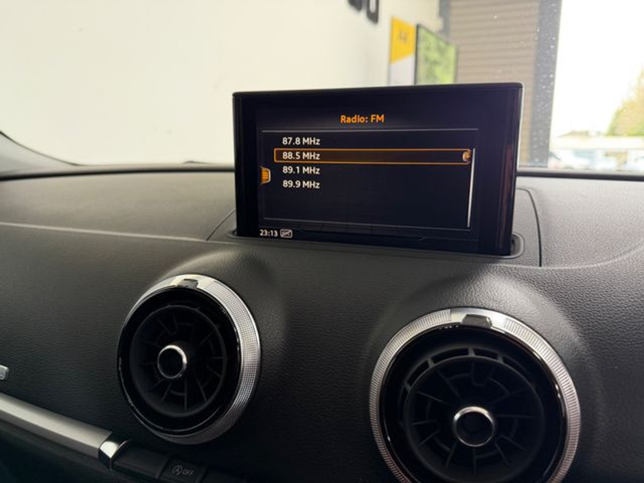 2017 Audi A3 - image 10