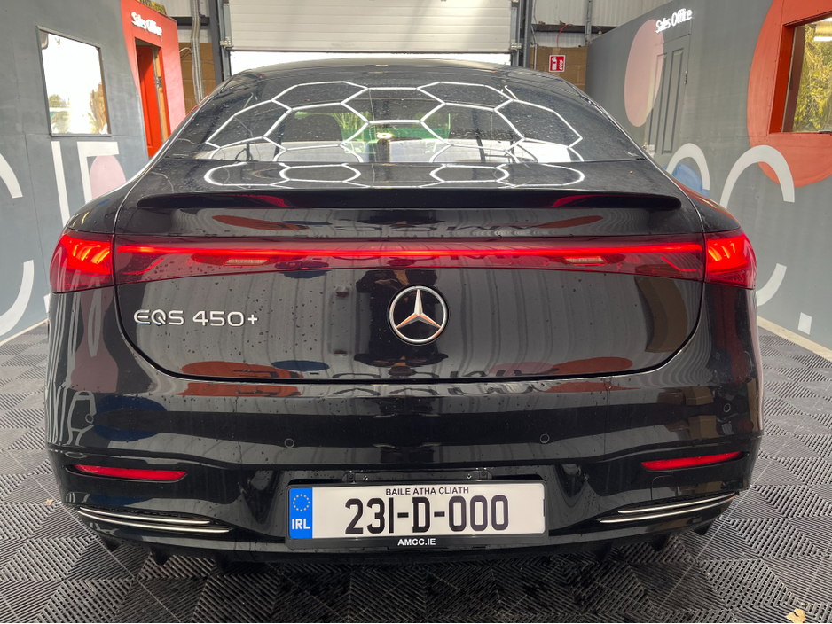 2023 Mercedes-Benz EQS - image 3