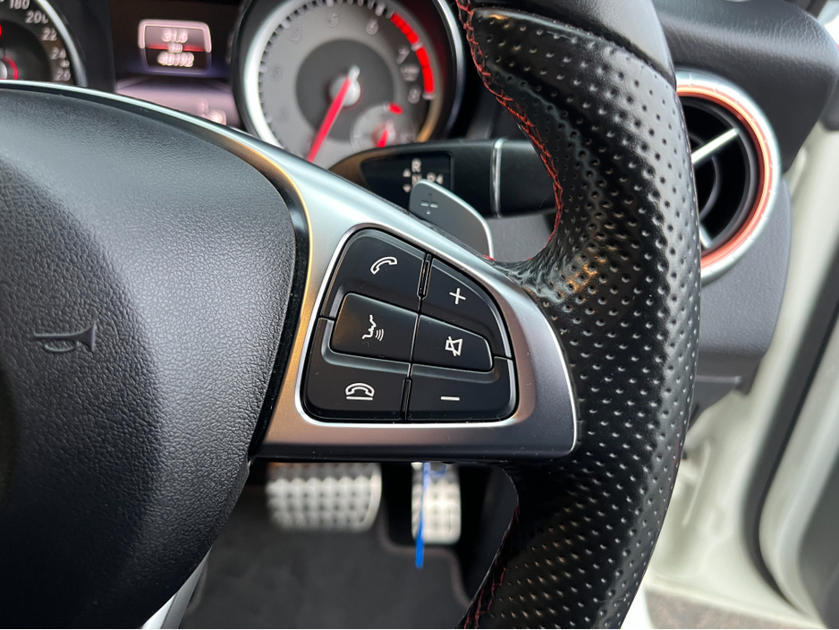 2015 Mercedes-Benz CLA Class 180 AMG BLACK EDITION AUTOMATIC 1.6 PETROL //HIGH SPEC//LOW MILES//KEYLESS ENTRY//HALF LEATHER HEATED SEATS//ADAPTIVE CRUISE CONTROL//REVERSE CAMERA// €19,950