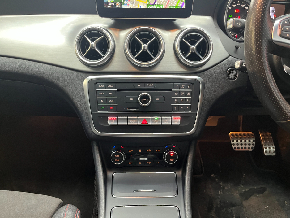 2017 Mercedes-Benz CLA Class - image 18