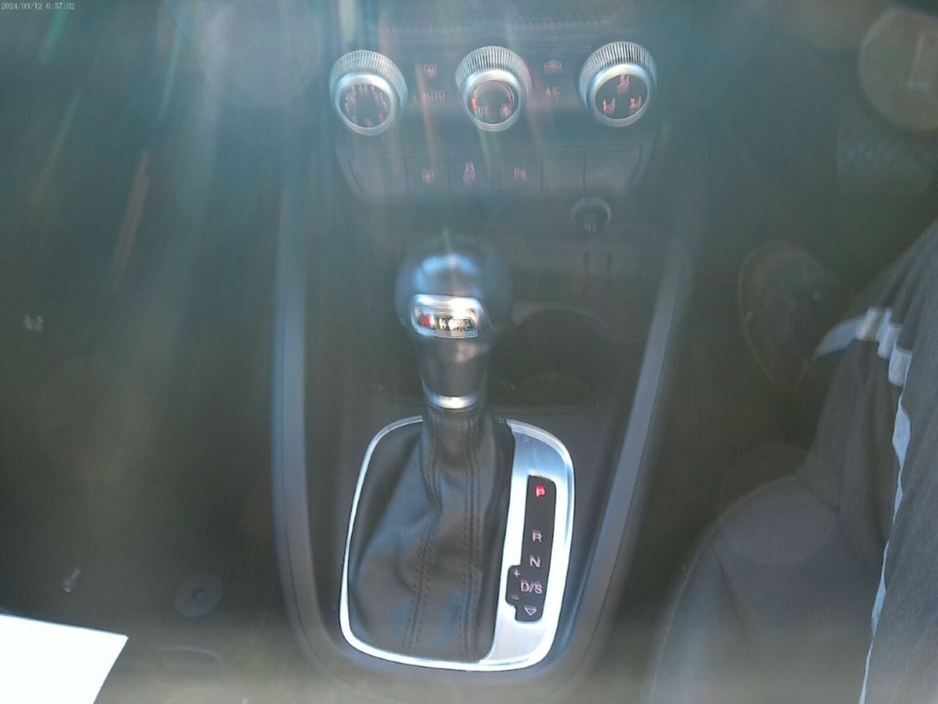 2017 Audi A1 - image 12