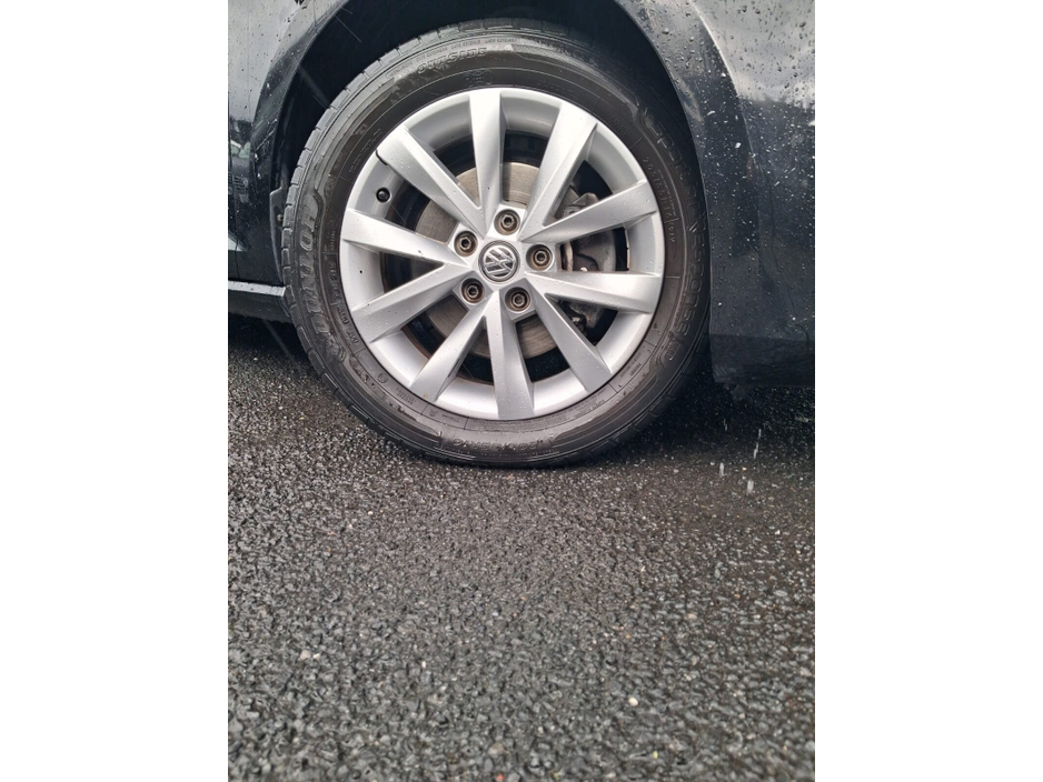 2013 Volkswagen Golf - image 13