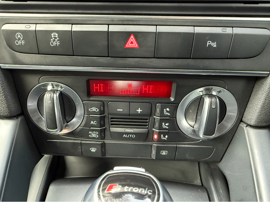 2012 Audi A3 - image 14