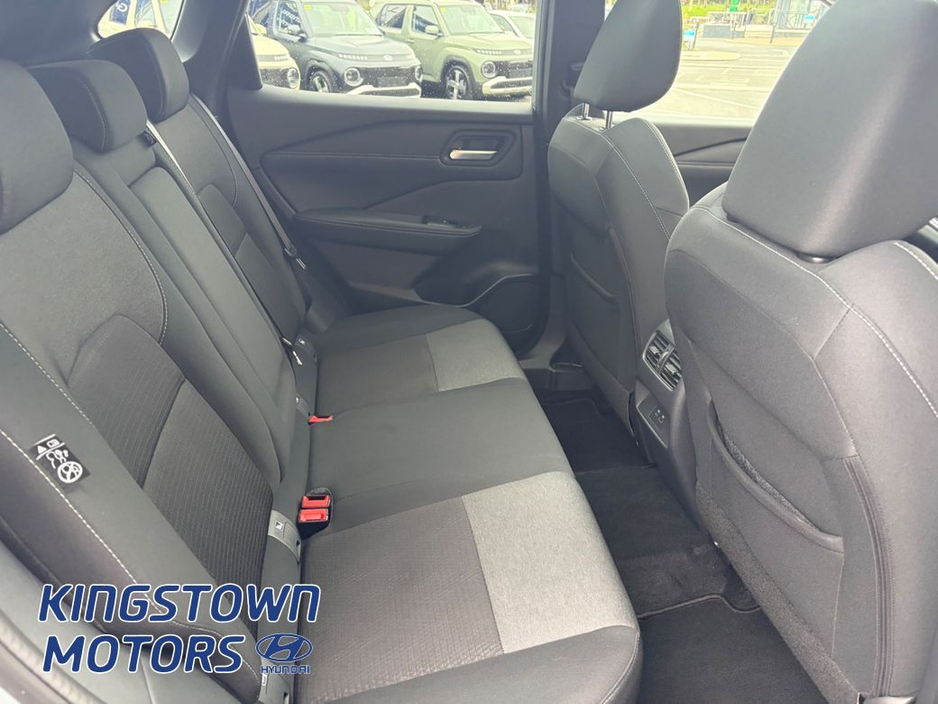 2023 Nissan Qashqai - image 24