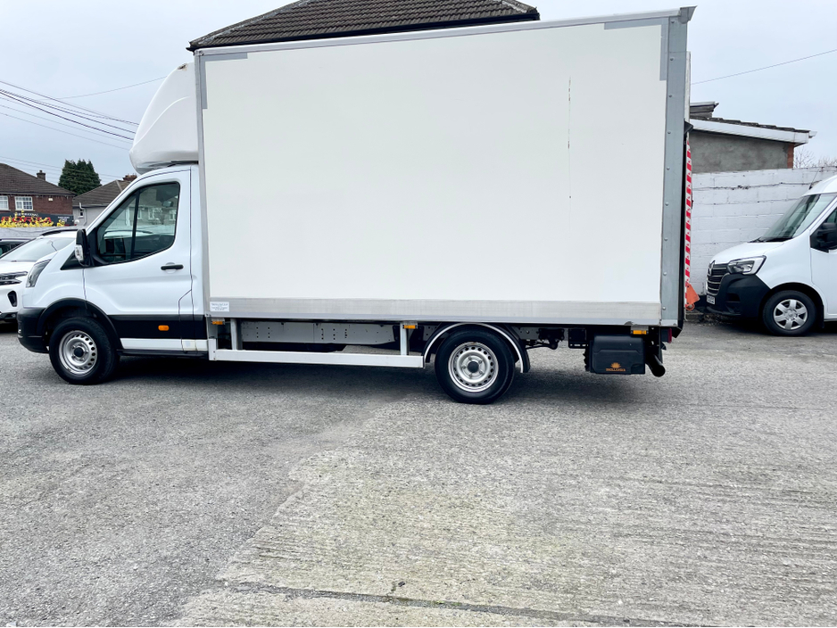 2023 Ford Transit - image 27