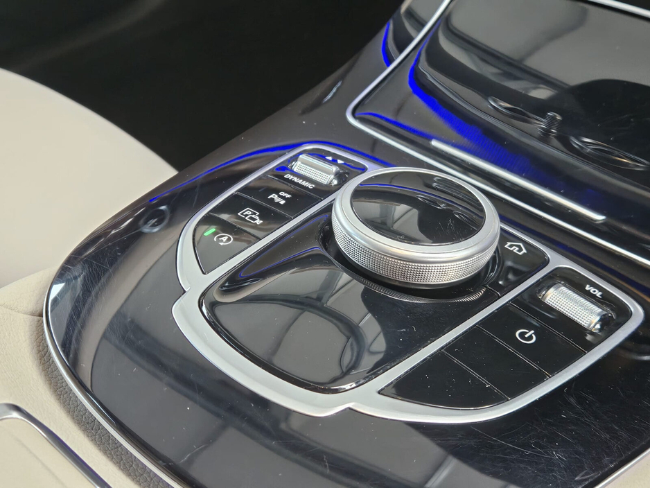 2018 Mercedes-Benz E Class - image 15