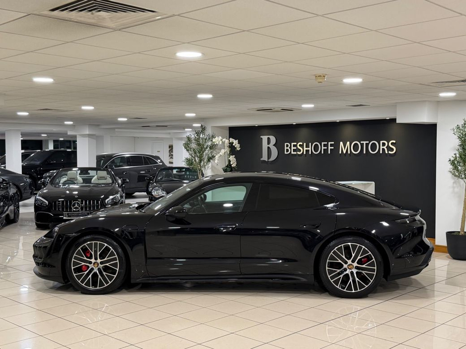 2021 Porsche Taycan 4S=HUGE SPEC//LOW MILES//D REG=FULL PORSCHE SERVICE HISTORY=TAILORED FINANCE PACKAGES AVAILABLE=TRADE IN'S WELCOME €57,995