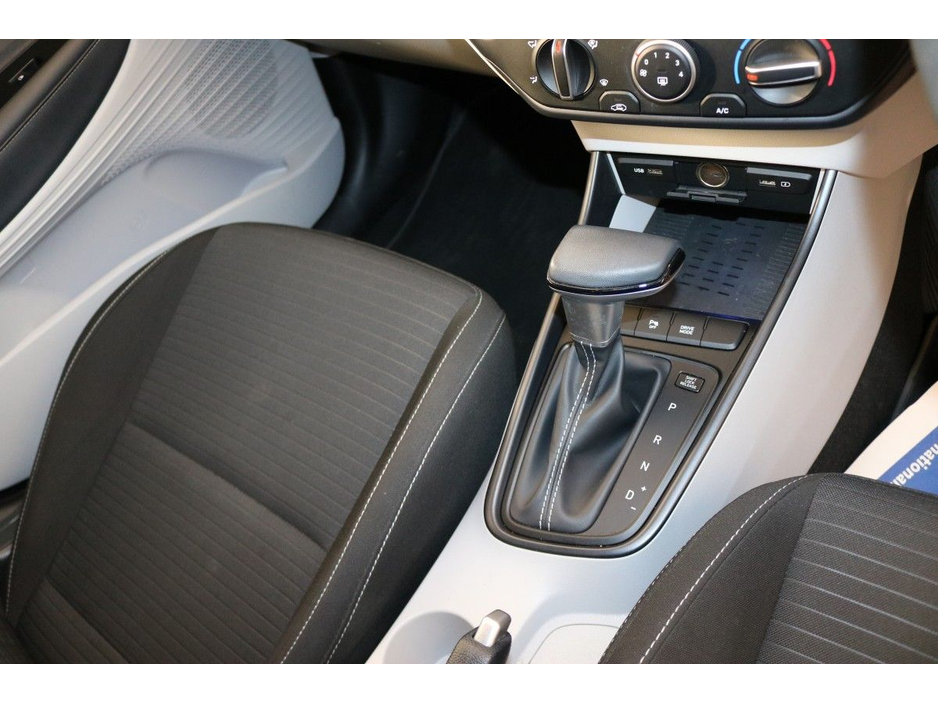 2023 Hyundai i20 - image 12