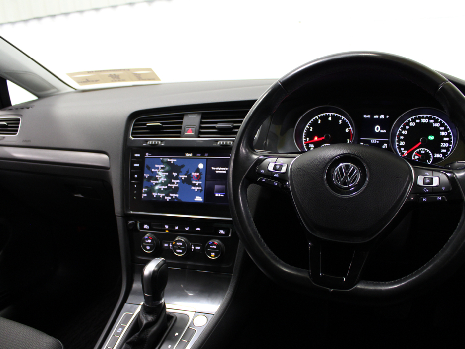2017 Volkswagen Golf 1.2 TSI COMFORTLINE €16,450