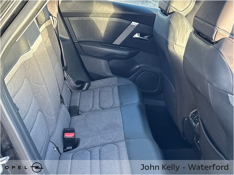 2023 Citroen C4 - image 10