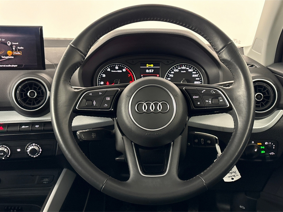 2020 Audi Q2 30 TFSI 116HP SE NEW NCT**MULTIFUNCTIONAL STEERING WHEEL**SEMI DIGITAL DASH**PARKING SENSORS**APPLE CARPLAY**DIGITAL MEDIA DISPLAY**AIR CONDITIONING**BLACK LEATHER INTERIOR** €21,995