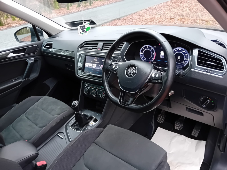 2017 Volkswagen Tiguan ( NOW SOLD ) 2.0 TDI SE L   150 BHP .6 SPEED  SUV @ REDDY2DRIVE LTD €14,850