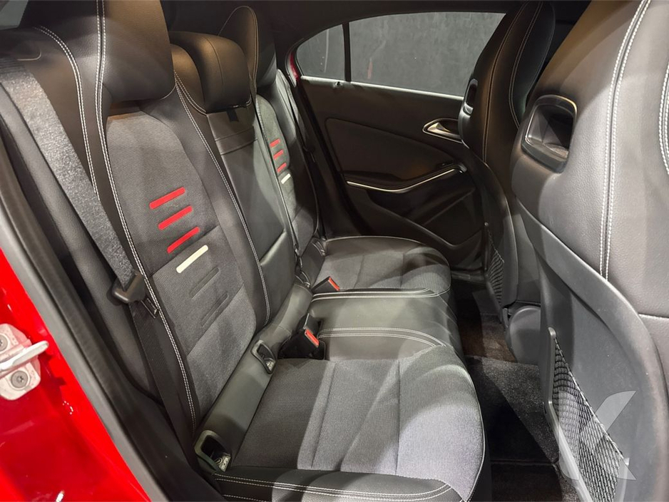 2018 Mercedes-Benz A Class A180 AMG STYLE - UPGRADED 18'' FACTORY ALLOYS - BLACK HALF LEATHER - PRIVACY GLASS - HEATED SEATS - REAR CAMERA €18,950