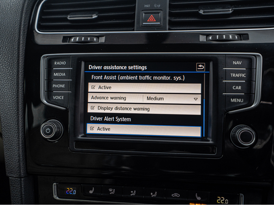 2017 Volkswagen Golf 2017 VW Golf 1.2tsi HIGHLINE/High spec/1yr warrant €16,888