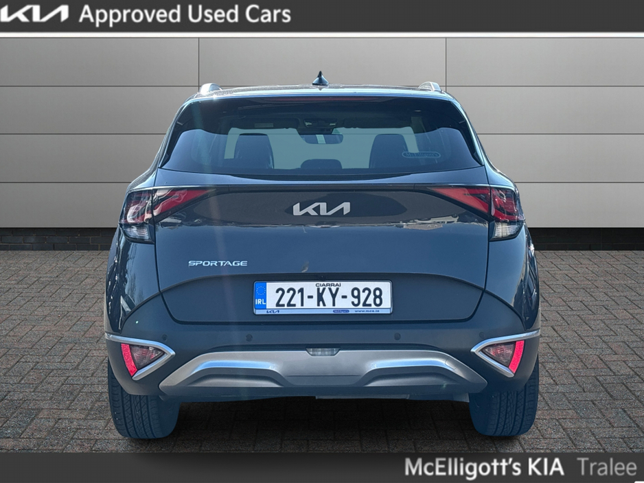 2022 Kia Sportage - image 8