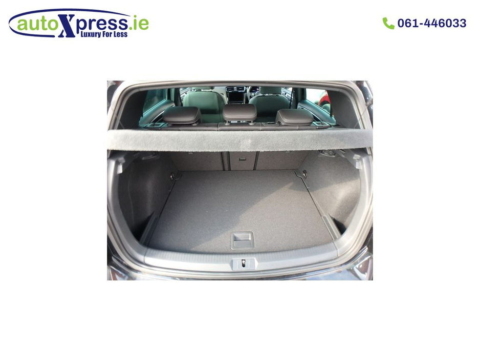 2020 Volkswagen Golf - image 16