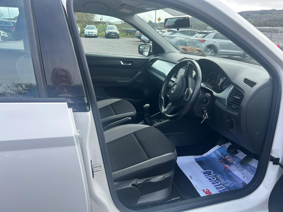 2016 Skoda Fabia - image 6