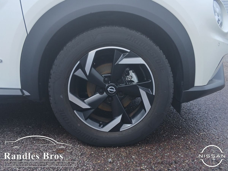 2024 Nissan Juke - image 9