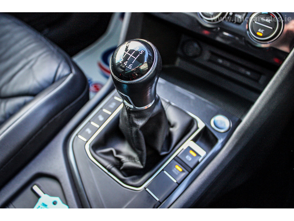 2021 Volkswagen Tiguan 2.0 TDI 150HP R-Line €34,995